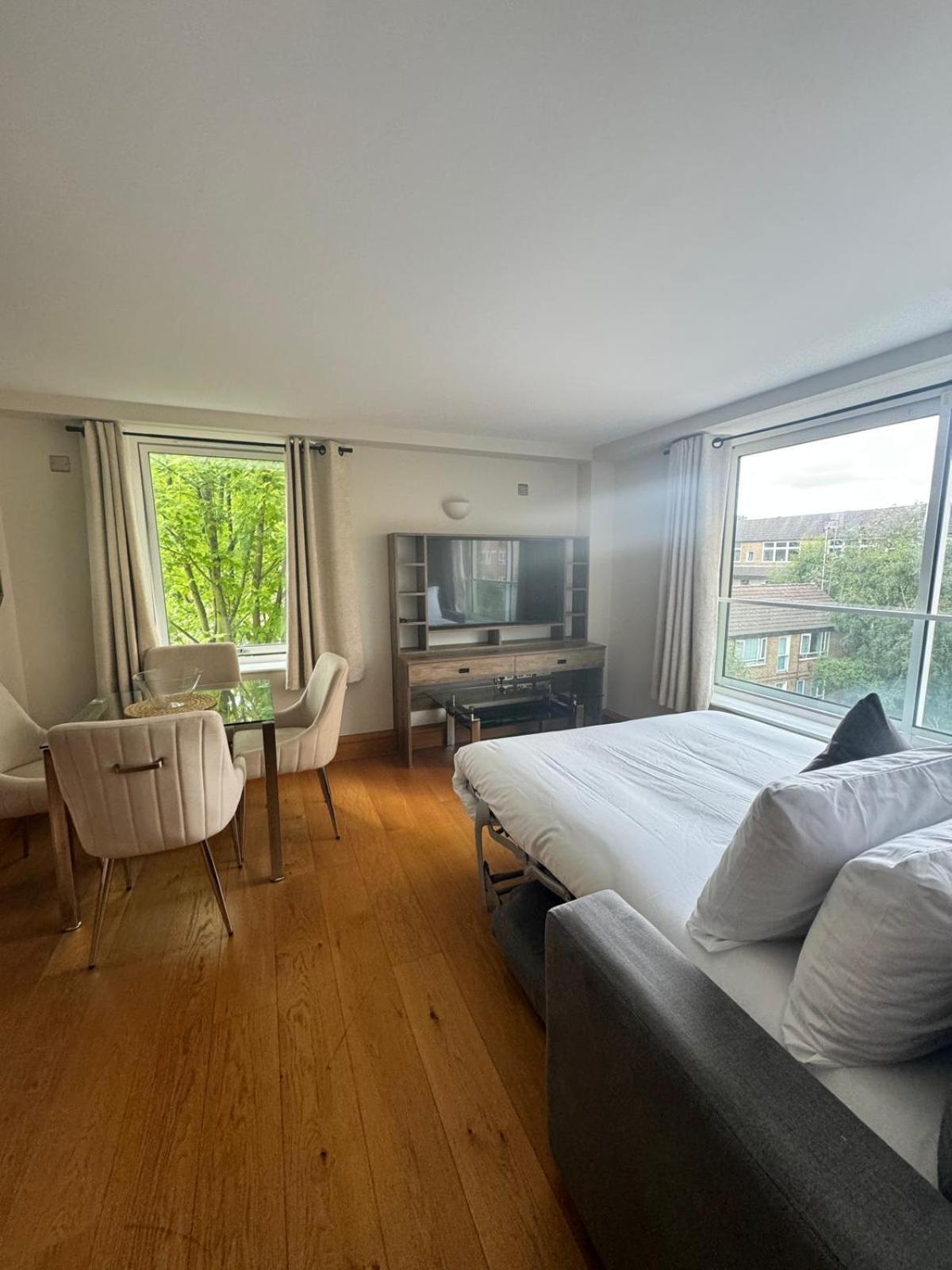 Ferienwohnung Westwood House London Exterior foto