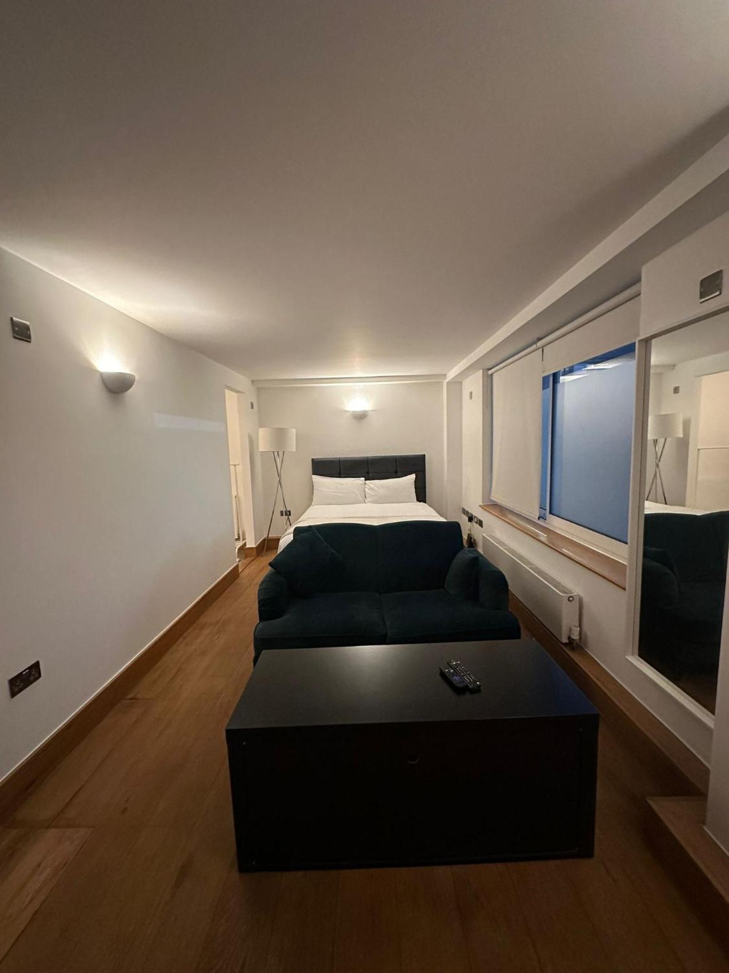Ferienwohnung Westwood House London Exterior foto
